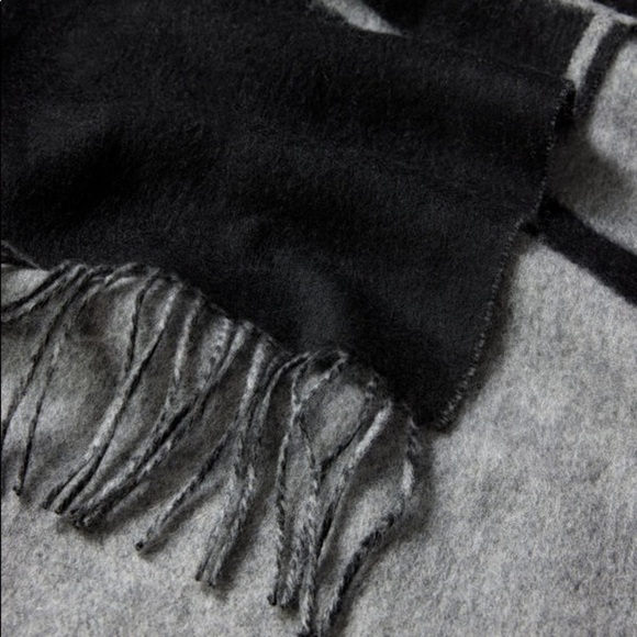 All Saints Reversible Black Max Wool Scarf - Picture 2 of 3